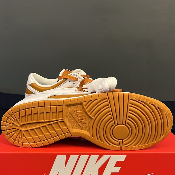 Nike Dunk Low QS - Picture 4 of 6